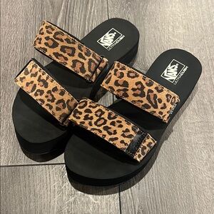 Vans Women's Leopard Print Sandals
